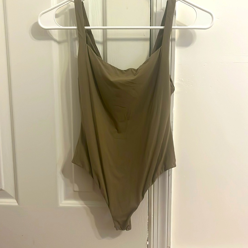 Skims square neck body suite- olive green. Worn 3x, excellent condition